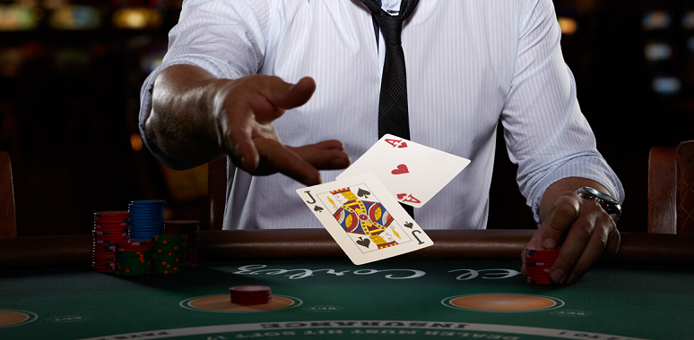Jouez à 4 variantes de blackjack en ligne gratuitement sur jeuxcasinos.fr
